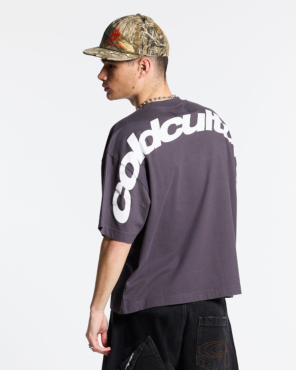 TEE CURVO HIERRO NUEVE