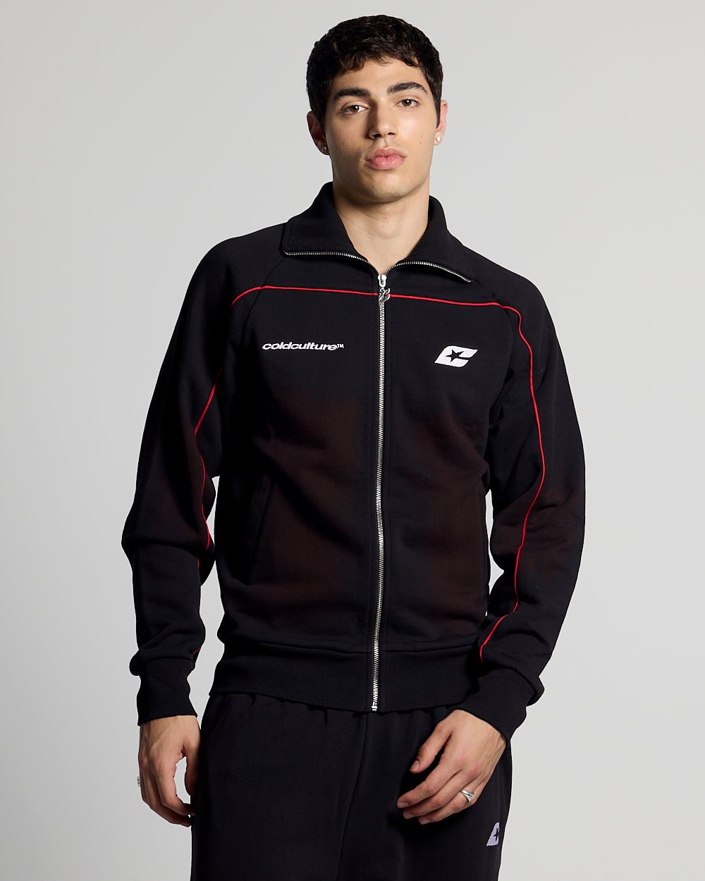 CHAQUETA LAVADA SAVAGE NEGRA Y ROJA