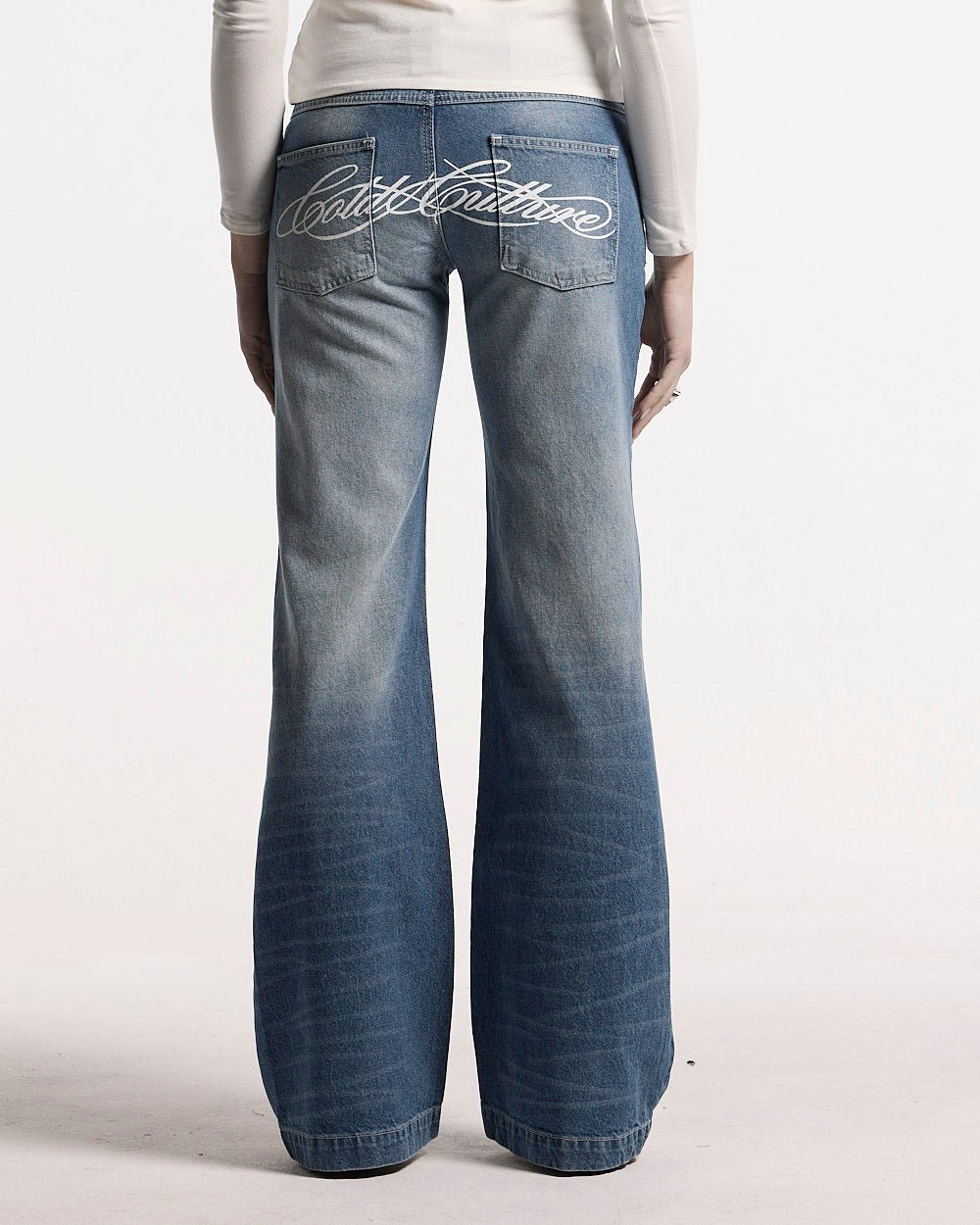 SCRIPT BOOTCUT JEANS BLUE