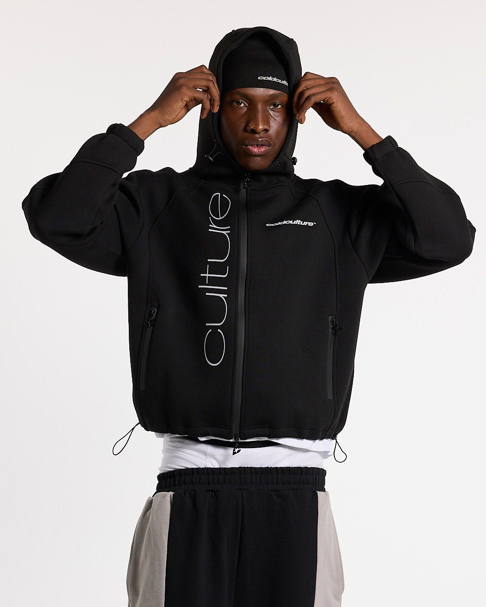 Sudadera con capucha y cremallera SCUBA, gris y negra